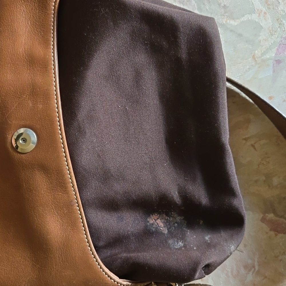 Vintage Coach Hampton Shoulder Bag - Picture 14 of 16